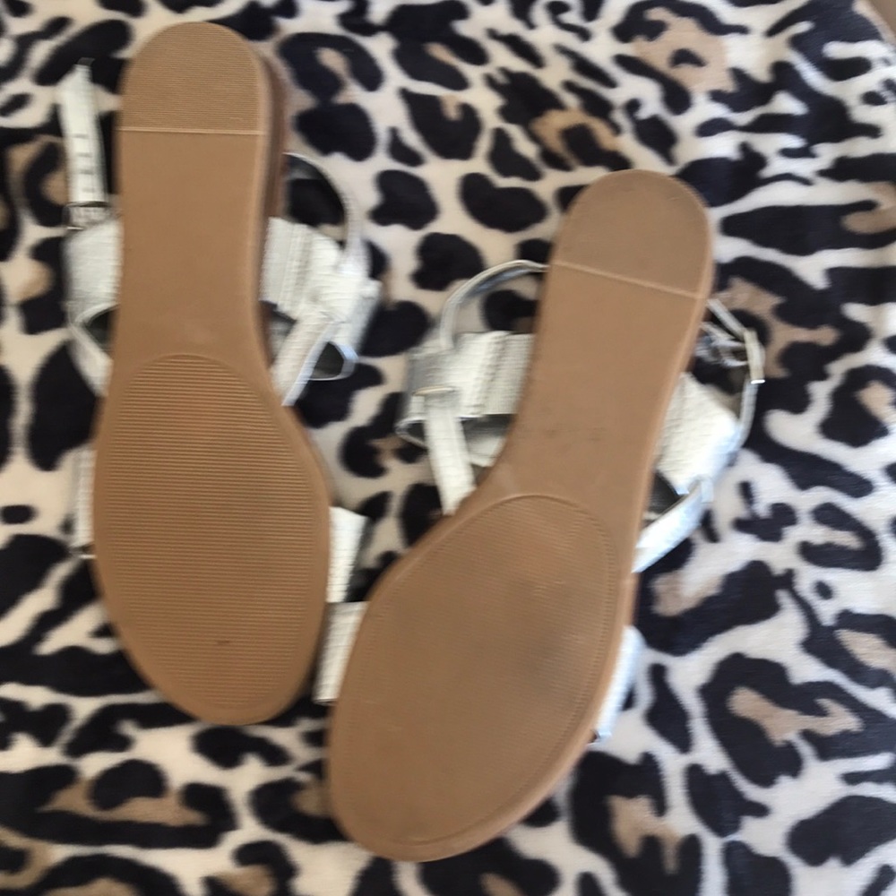 Sandals - Picture 2 of 2